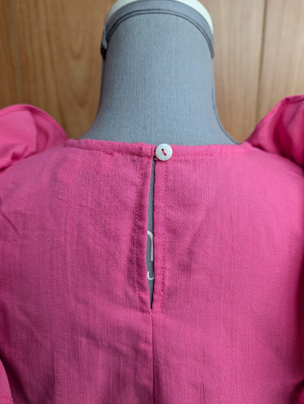 Entro Dawn of My Heart Hot Pink Ruffled Sleeve Flutter Top Blouse Small - Picture 5 of 12